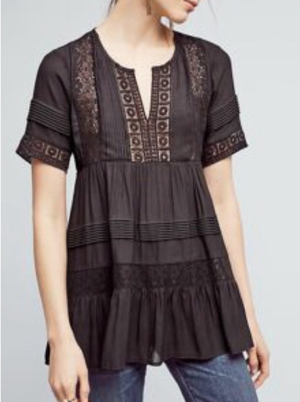 Maeve by Anthropologie Lace-Trim V-Neck Short Sleeve Tunic small